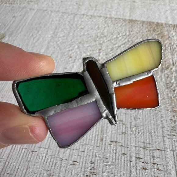 Small Stained Glass Butterfly Brooch - Picture 2 of 10